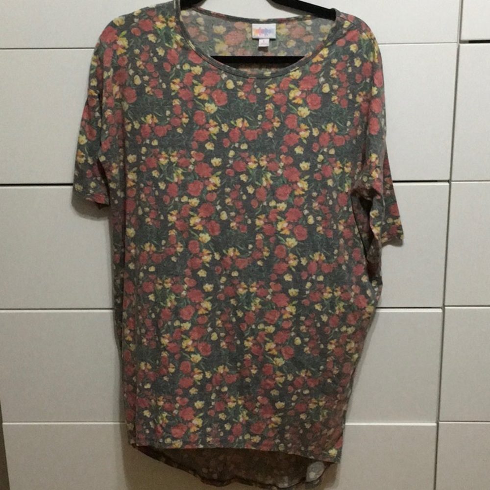 LuLaRoe Irma Size Small